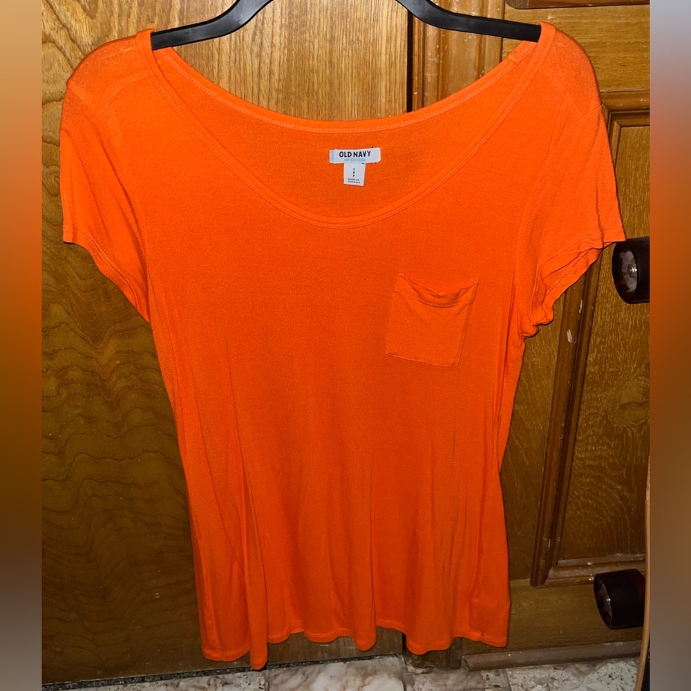 Bright orange old navy short sleeve shirt with mini pocket
